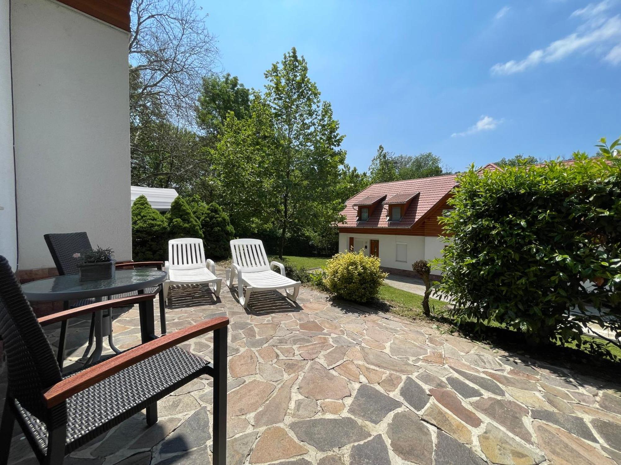 Appartement Kastelo Teraso Zalacsány Екстериор снимка